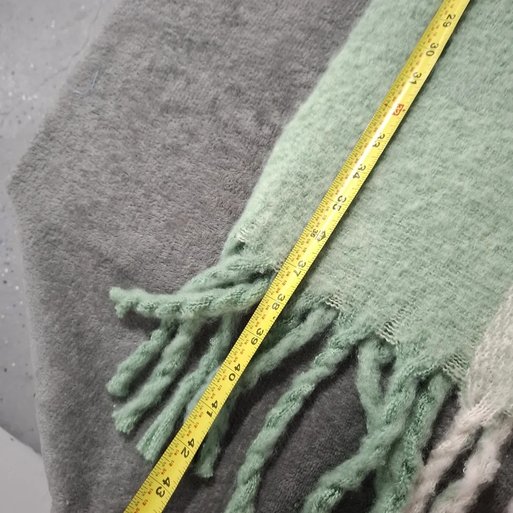 Steve Madden Blanket Scarf Shawl Wrap Sage Green Aqua Plaid and Fringe 20.5 x79